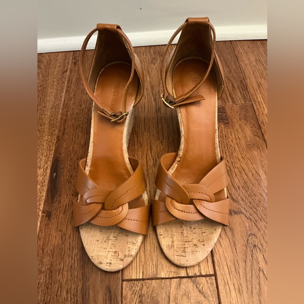 J. McLaughlin Brown Wedge Sandal, size 9, NWOT - Picture 2 of 9